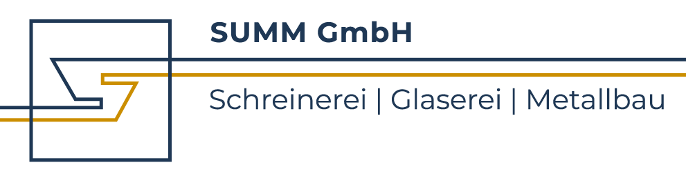Das Logo der SUMM GmbH zeigt eine moderne Gestaltung mit den Bereichen Schreinerei, Laserei und Metallbau.